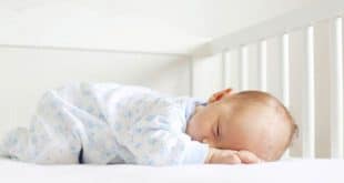 3 modi per far dormire tuo figlio nella sua culla senza fatica