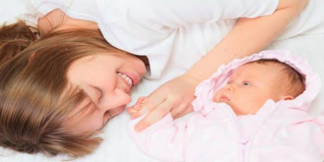 Come superare la depressione postpartum in modo naturale
