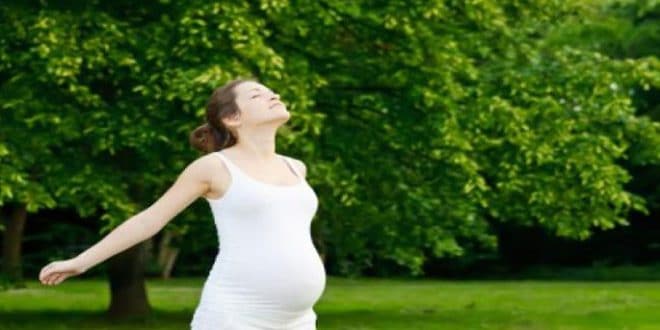 Mancanza di respiro durante la gravidanza: cause e soluzioni