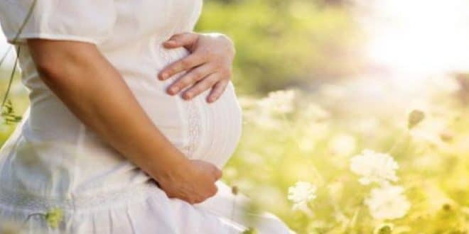 Video: come alzarsi e sedersi durante la gravidanza