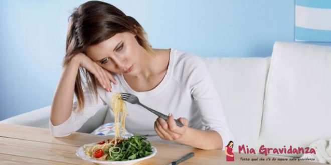 Quali sono le cause della perdita di appetito dopo il parto?